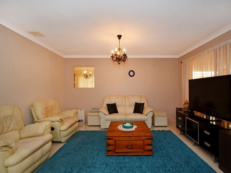 50 Gaby Way, Marangaroo WA 6064