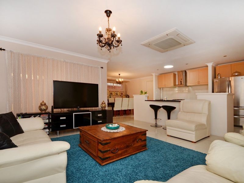 50 Gaby Way, Marangaroo WA 6064