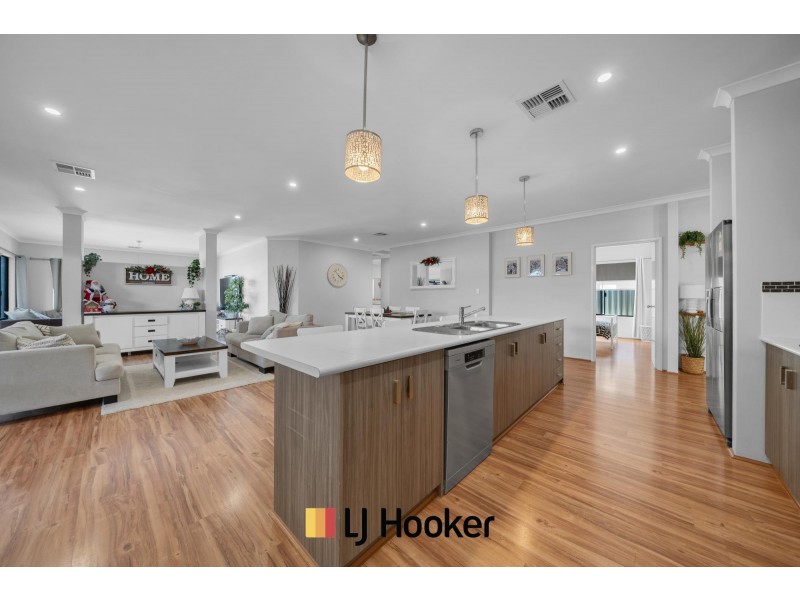 20 Pasalich Bend, Aveley WA 6069