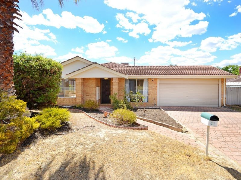 51 Highview Street, Alexander Heights WA 6064