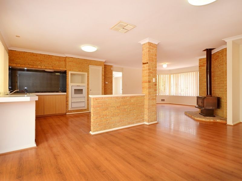 51 Highview Street, Alexander Heights WA 6064