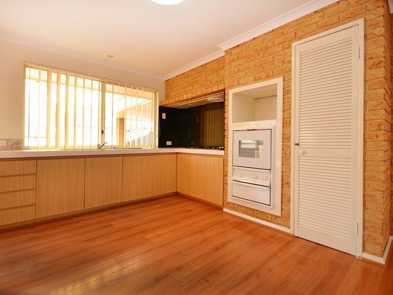 51 Highview Street, Alexander Heights WA 6064