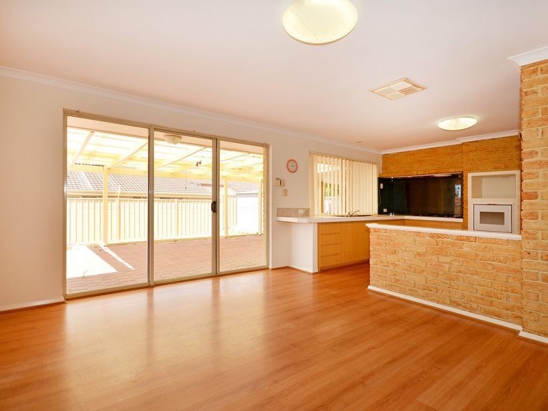 51 Highview Street, Alexander Heights WA 6064