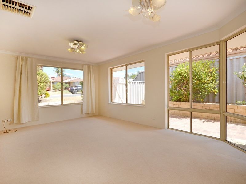 51 Highview Street, Alexander Heights WA 6064