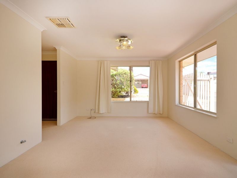 51 Highview Street, Alexander Heights WA 6064