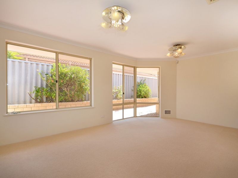 51 Highview Street, Alexander Heights WA 6064