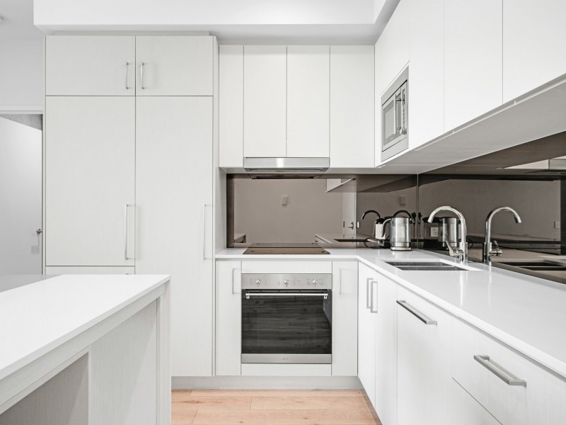 2206 380 Murray Street, Perth WA 6000
