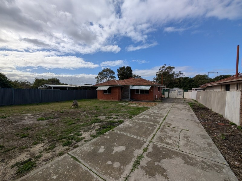 71 Altone Rd, Lockridge WA 6054