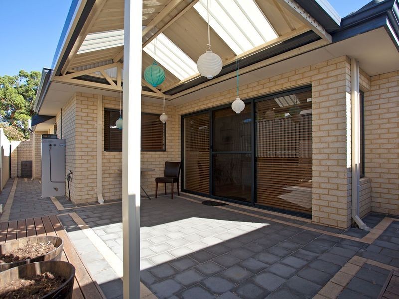 26A Medhurst Crescent, Nollamara WA 6061