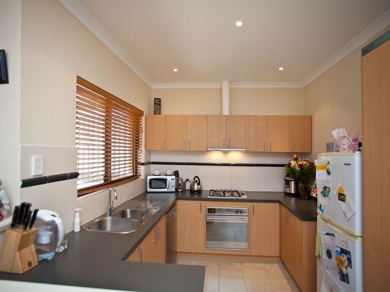 26A Medhurst Crescent, Nollamara WA 6061