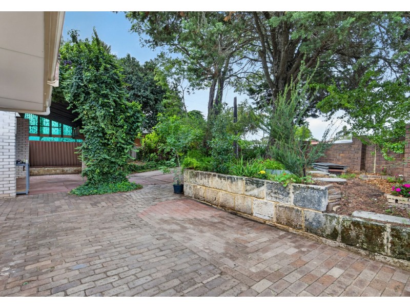 65 Hurlston Way, Koondoola WA 6064