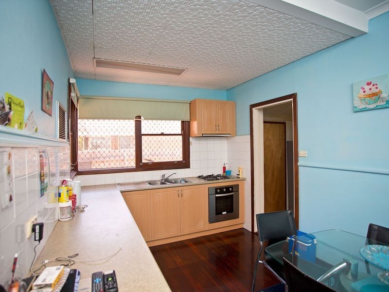 112 Ravenswood Drive, Nollamara WA 6061