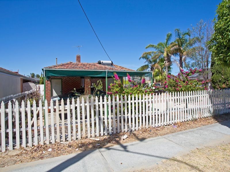 112 Ravenswood Drive, Nollamara WA 6061