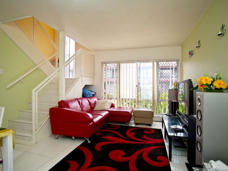 7/71 Tendring Way, Girrawheen WA 6064