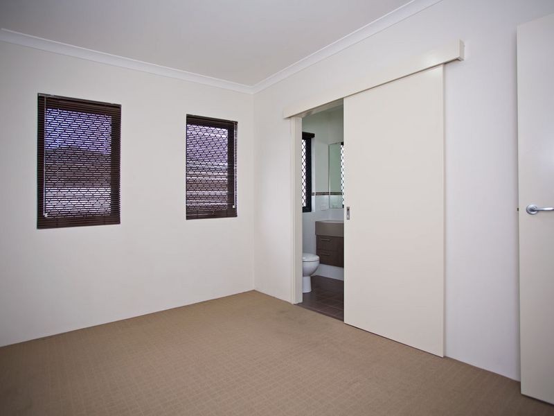 17c Loughton Way, Balga WA 6061