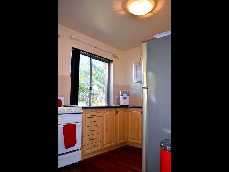 4/160 Waterloo Street, Tuart Hill WA 6060