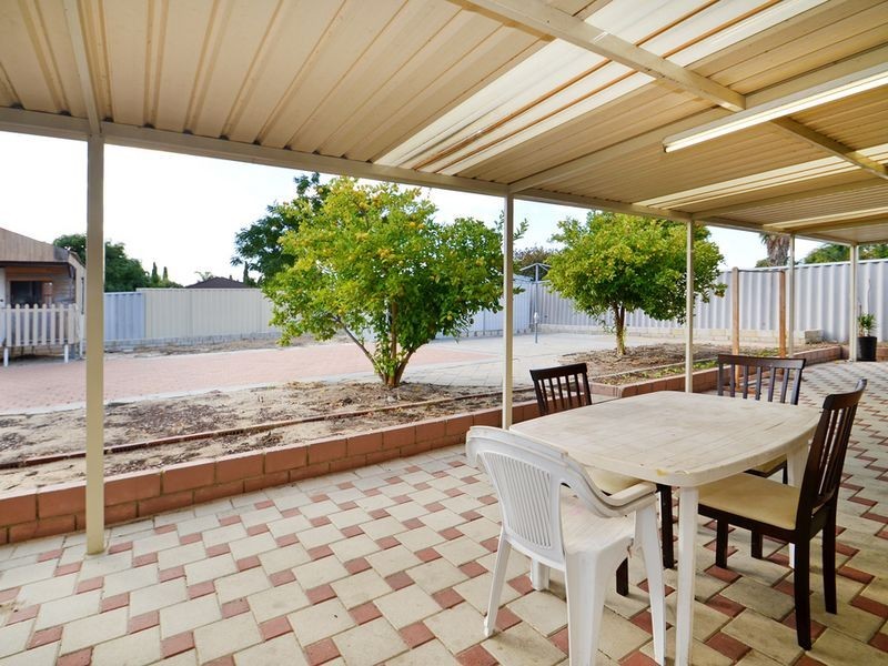 29 Gossamer Avenue, Mirrabooka WA 6061