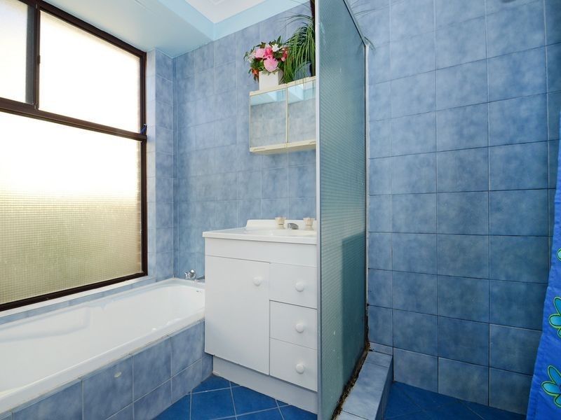 29 Gossamer Avenue, Mirrabooka WA 6061