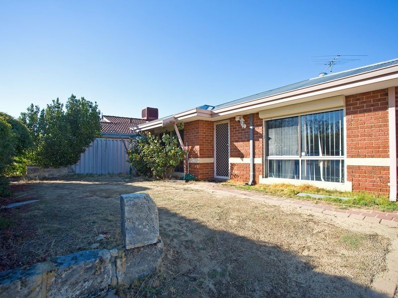 67 Picton Tce, Alexander Heights WA 6064