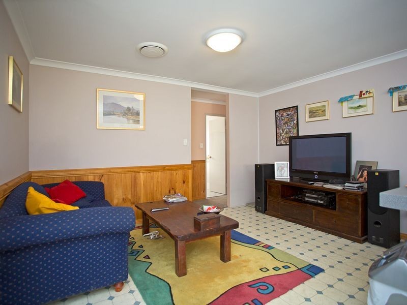 67 Picton Tce, Alexander Heights WA 6064