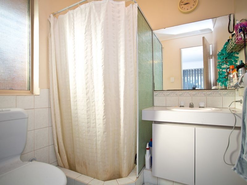 67 Picton Tce, Alexander Heights WA 6064