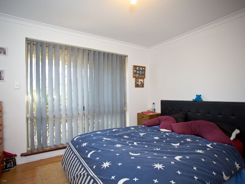 67 Picton Tce, Alexander Heights WA 6064