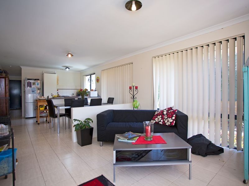 16 Modena Place, Balga WA 6061