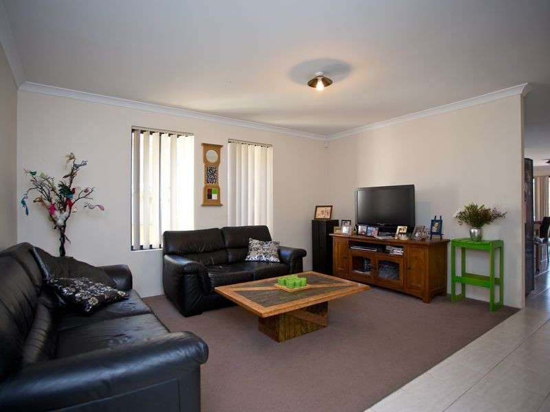 16 Modena Place, Balga WA 6061