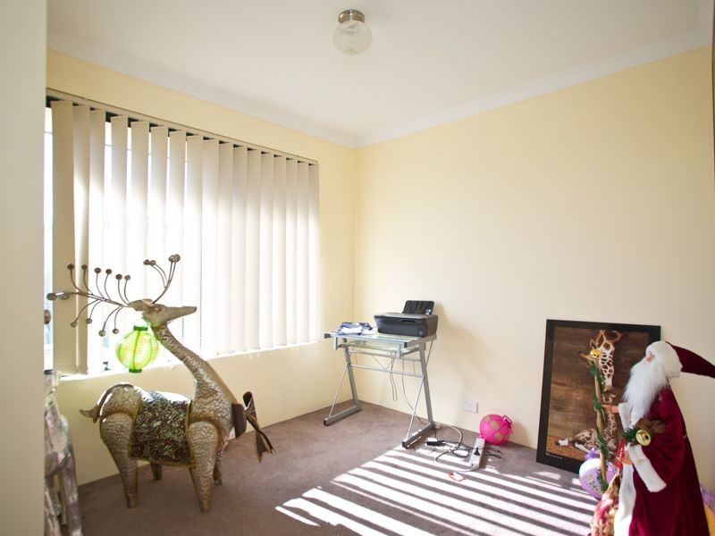 16 Modena Place, Balga WA 6061