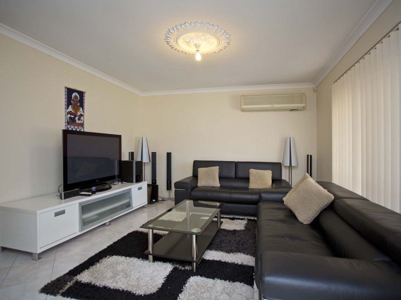 21 Everlasting Gardens, Mirrabooka WA 6061