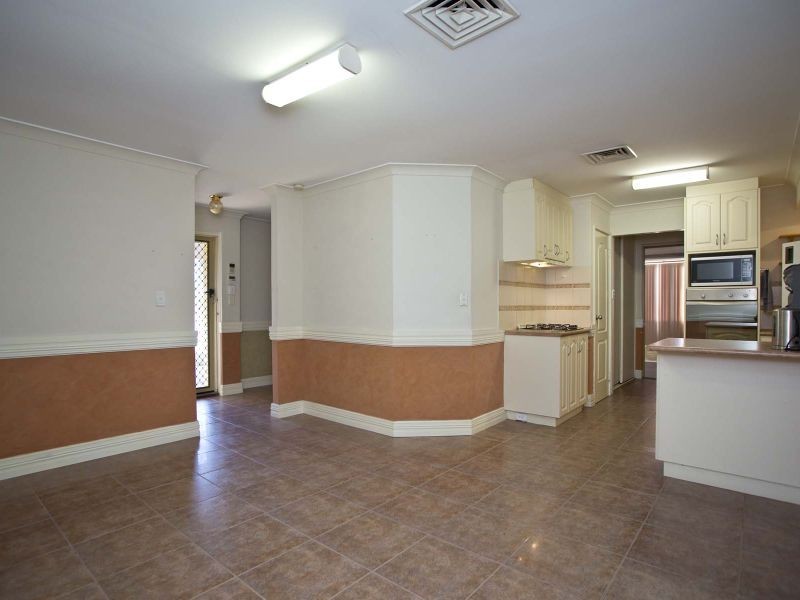 66 Dampier Loop, Mirrabooka WA 6061