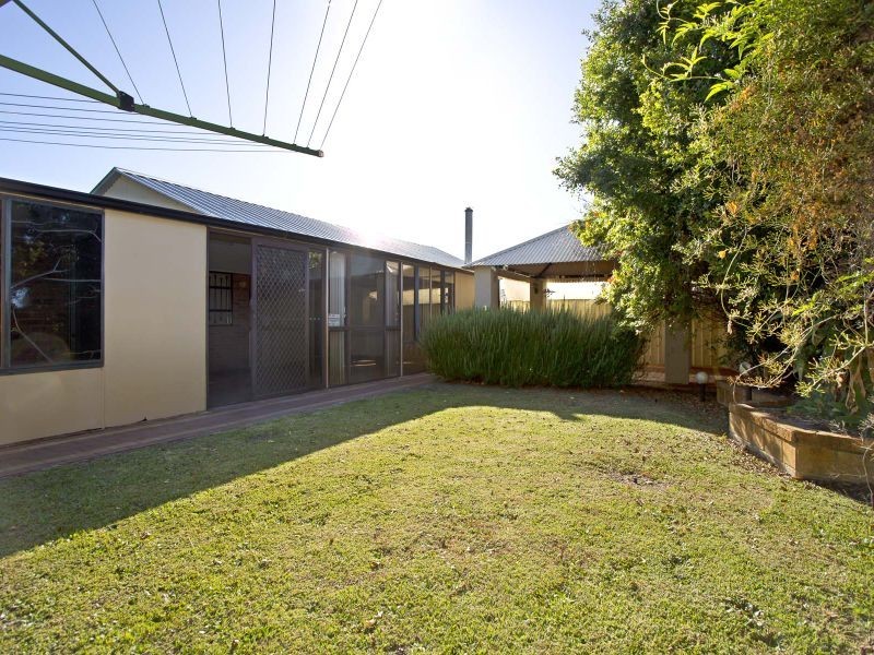 66 Dampier Loop, Mirrabooka WA 6061