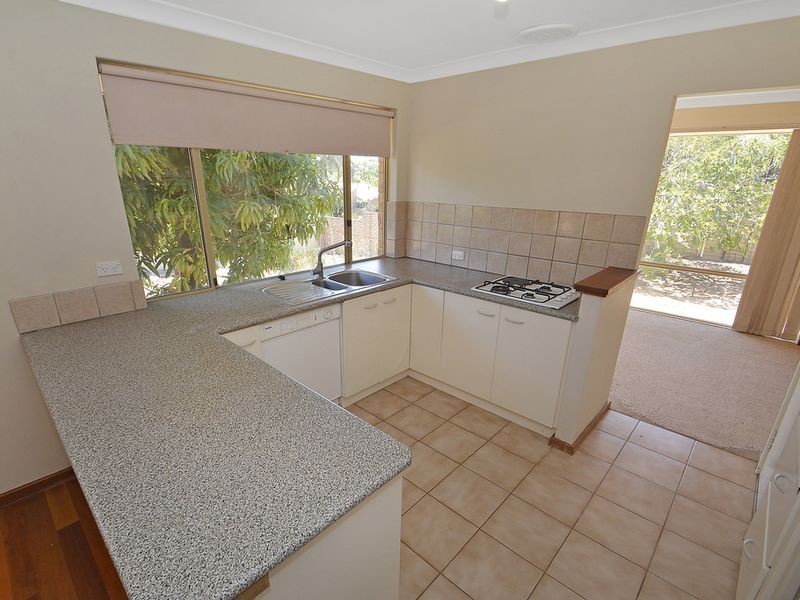 8 Canis Court, Kingsley WA 6026