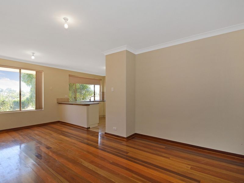 8 Canis Court, Kingsley WA 6026