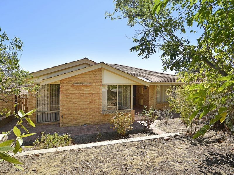 8 Canis Court, Kingsley WA 6026