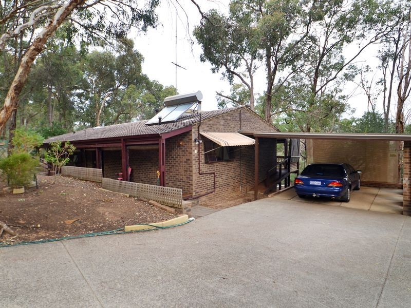 23 Hawter Road, Glen Forrest WA 6071