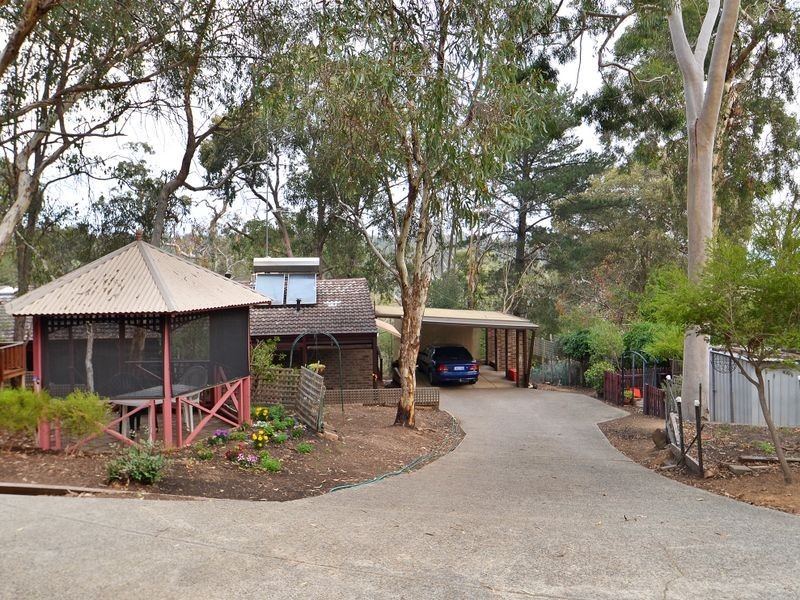 23 Hawter Road, Glen Forrest WA 6071