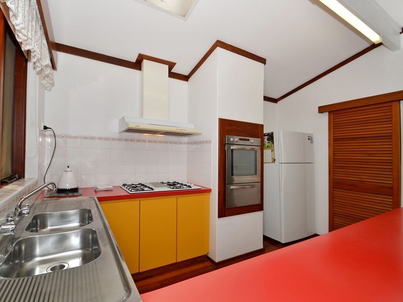 23 Hawter Road, Glen Forrest WA 6071