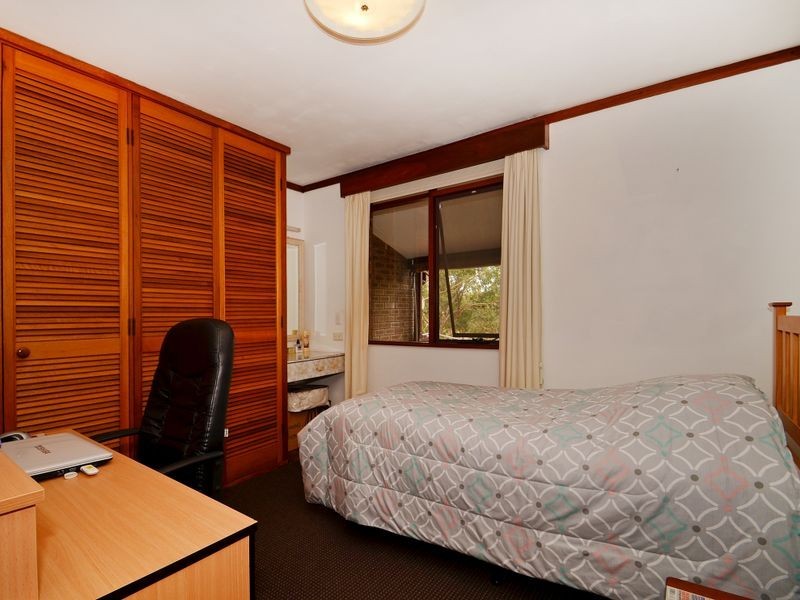 23 Hawter Road, Glen Forrest WA 6071