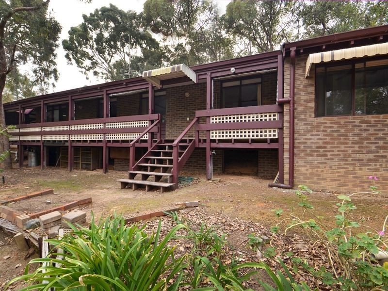 23 Hawter Road, Glen Forrest WA 6071