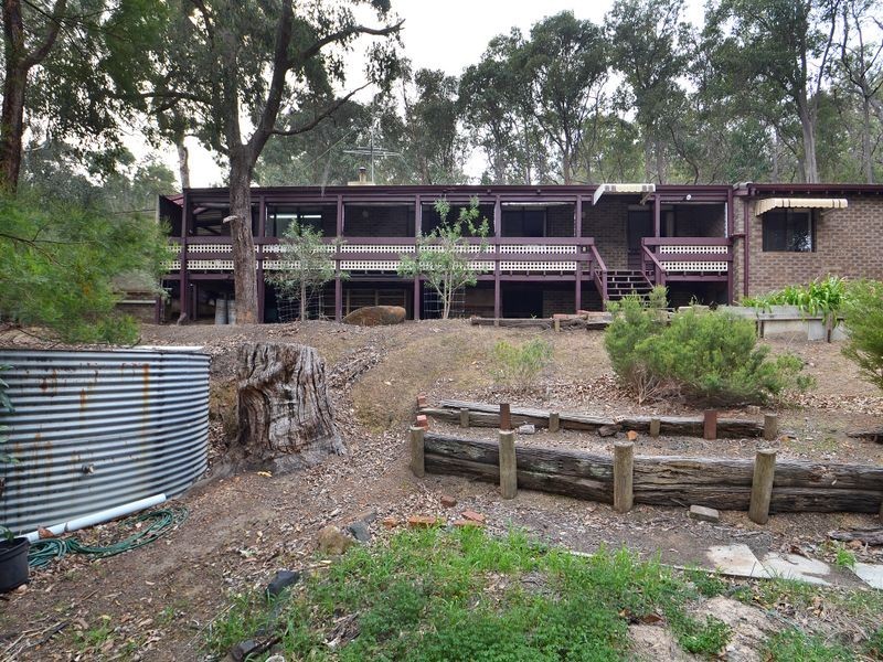 23 Hawter Road, Glen Forrest WA 6071