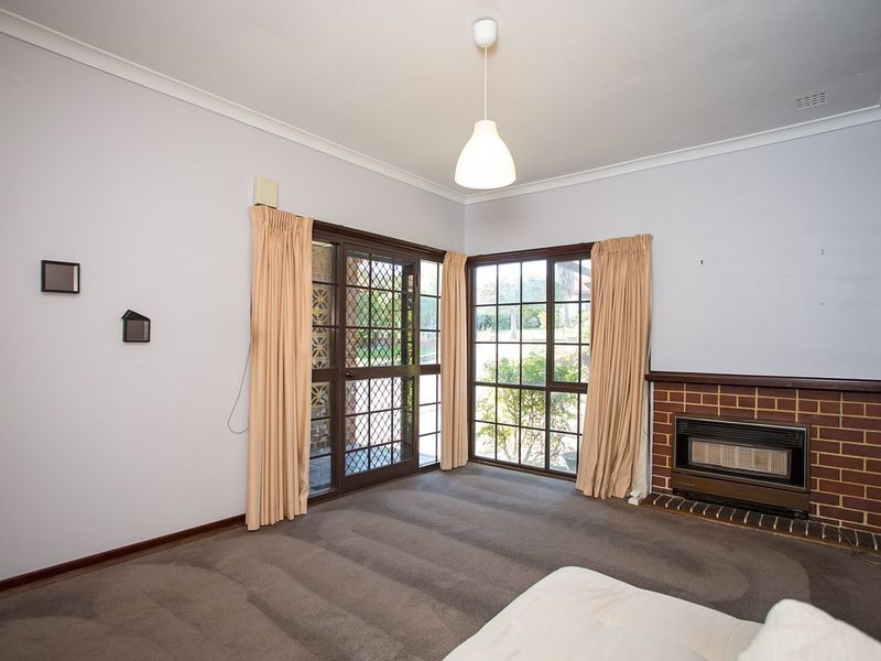 375 Flinders Street, Nollamara WA 6061