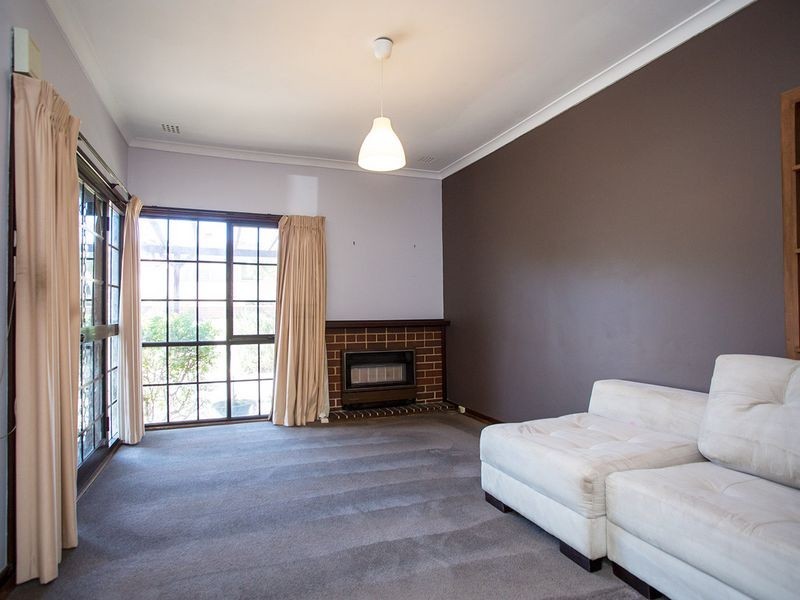 375 Flinders Street, Nollamara WA 6061