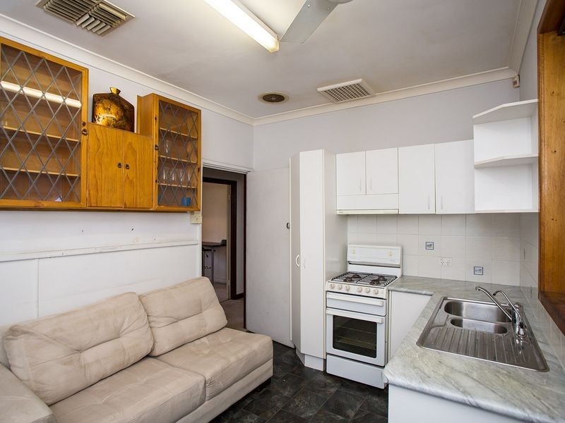 375 Flinders Street, Nollamara WA 6061