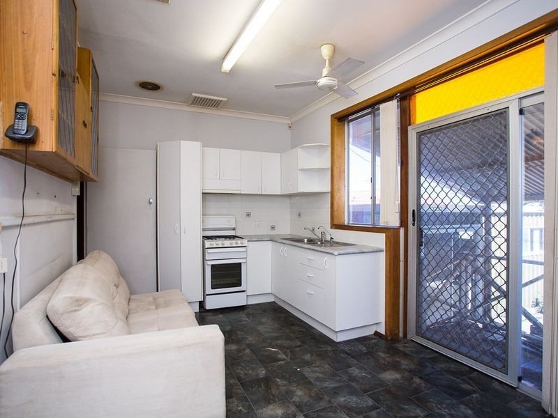 375 Flinders Street, Nollamara WA 6061