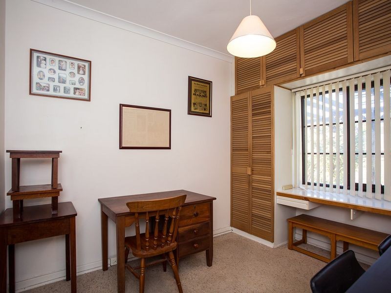 375 Flinders Street, Nollamara WA 6061