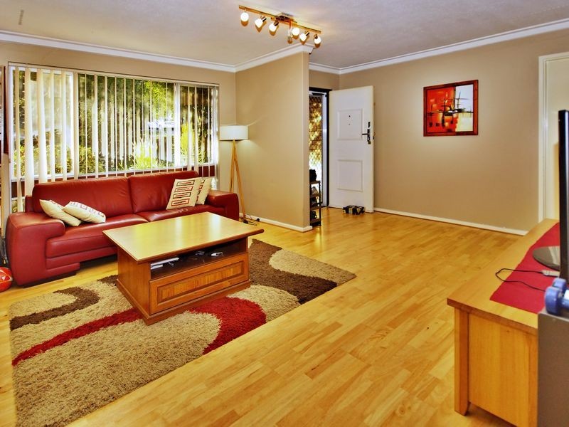 51 Gratwick Way, Koondoola WA 6064