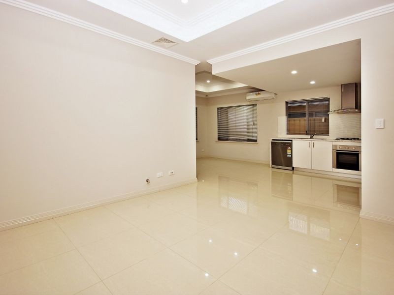 30 Hepburn Way, Balga WA 6061