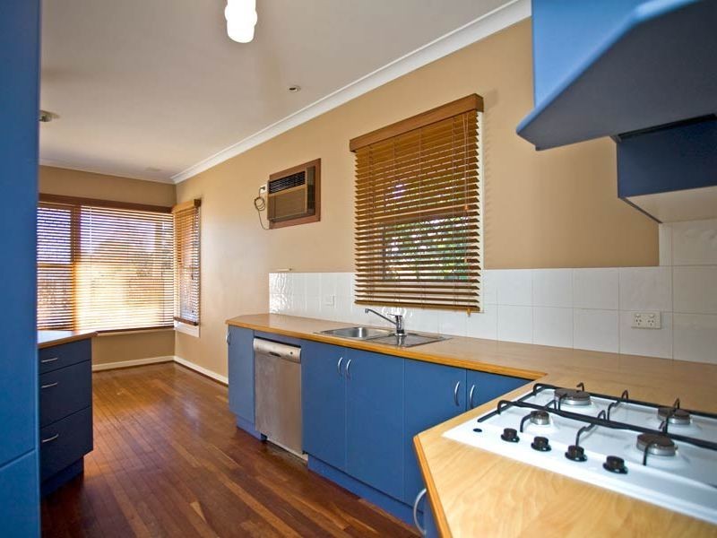 86 Finchley Crescent, Balga WA 6061