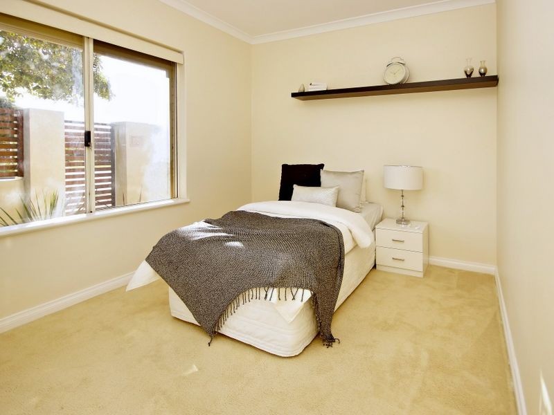 64a Winchelsea Road, Nollamara WA 6061